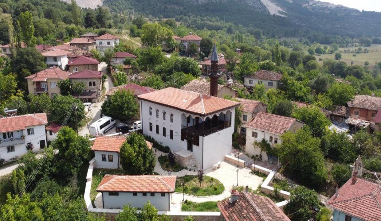 7 medeniyete ev sahipliği yapan Gölpazarı doğal güzellikleriyle büyülüyor