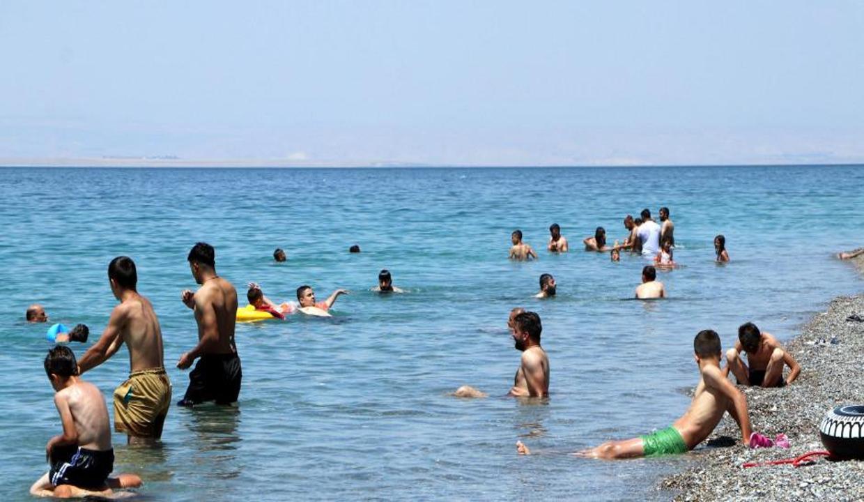 Denize kıyısı olmayan tek mavi bayraklı plaja yoğun ilgi