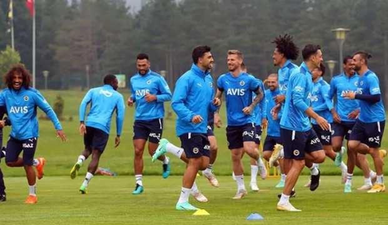 Fenerbahçe'de temizlik operasyonu devam ediyor