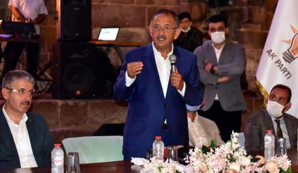 Mehmet Özhaseki: Evlatlarımızın katillerine bakanlık vermek için pazarlıklar yapıyorlar
