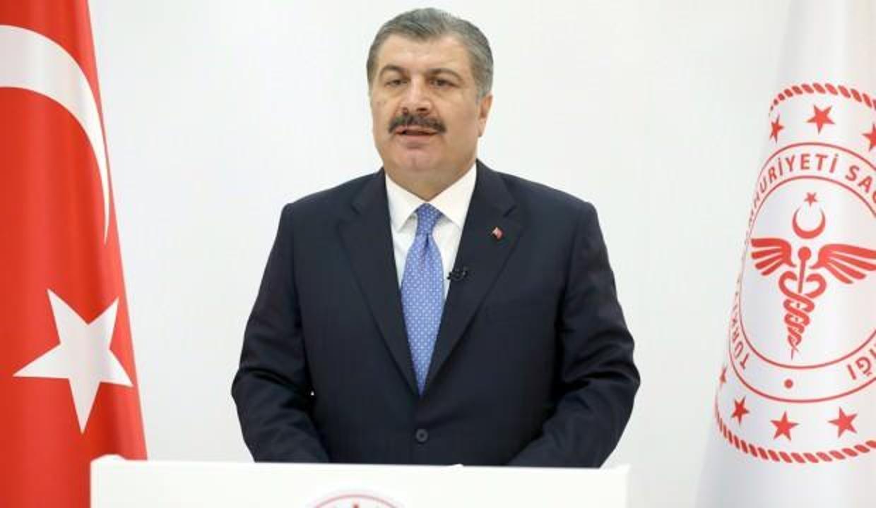 Sağlık Bakanı Fahrettin Koca mavi kategoriye geçen illeri açıkladı