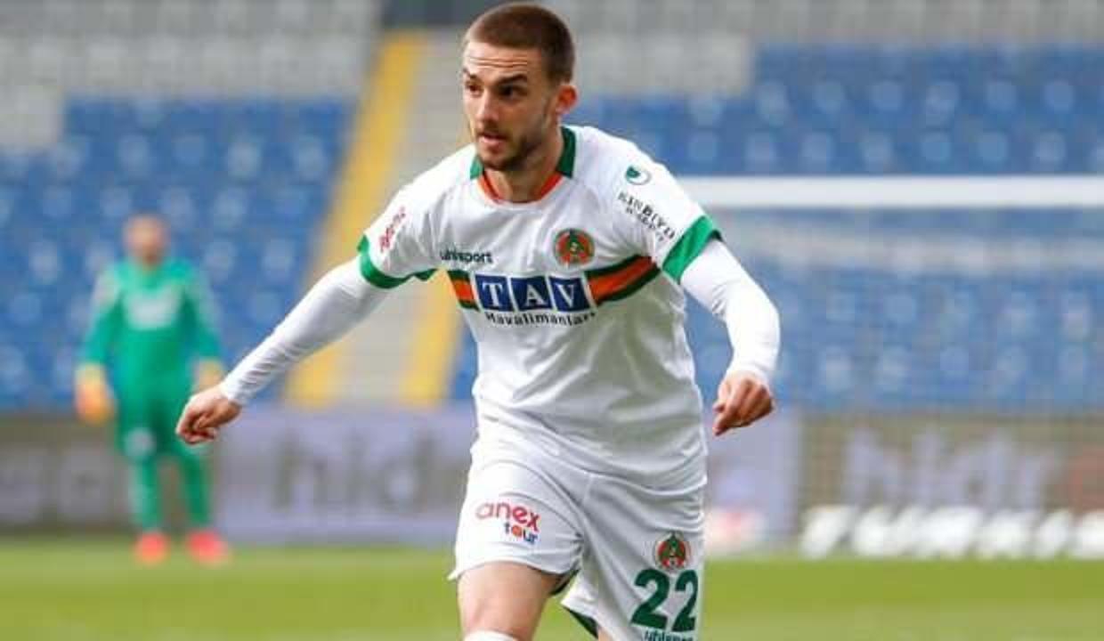 Berkan Kutlu, Galatasaray için İstanbul'a gelecek