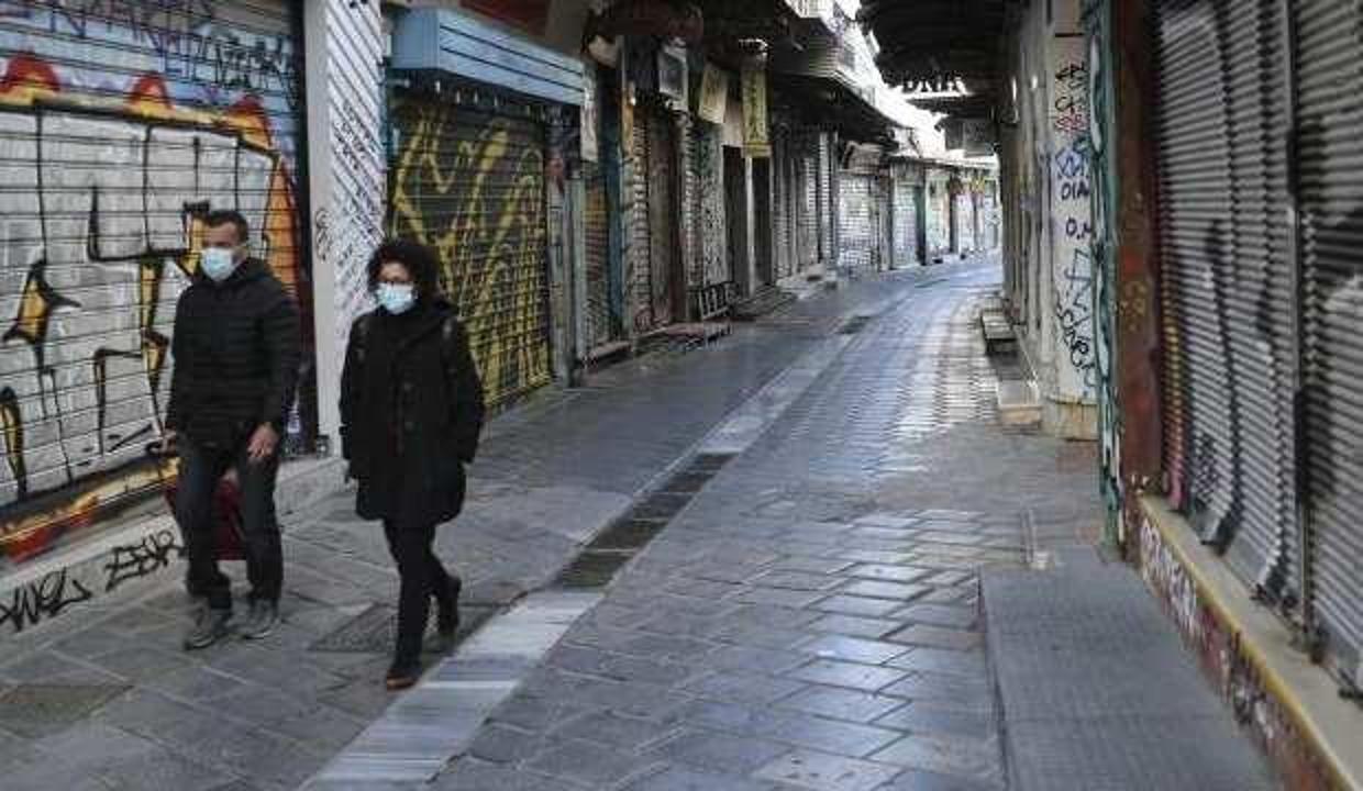 Yunanistan'da COVID-19 vakaları yeniden yükselişte