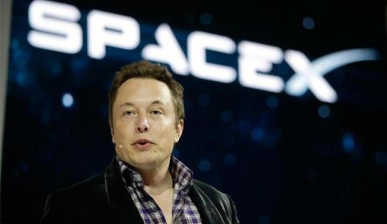SpaceX uzaya reklam panosu kuracak