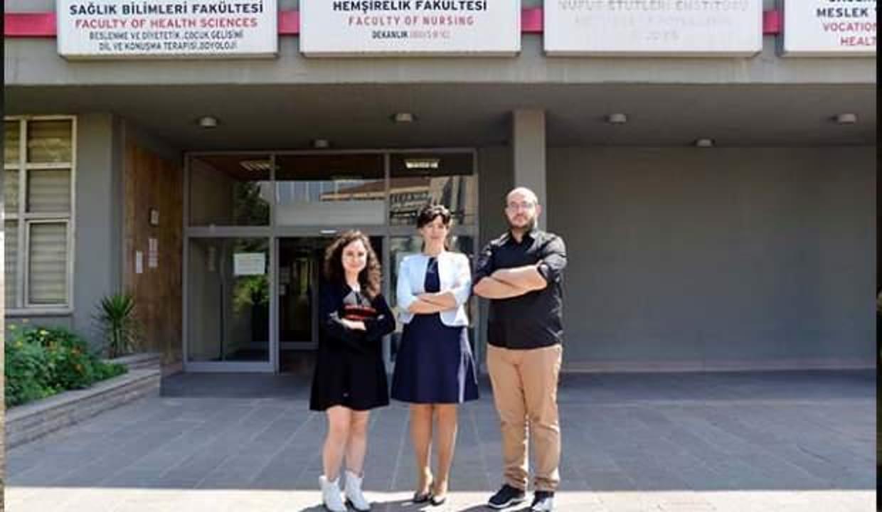 Hemşirelerden Covid-19'dan ölenlerin yakınlarına psikolojik destek