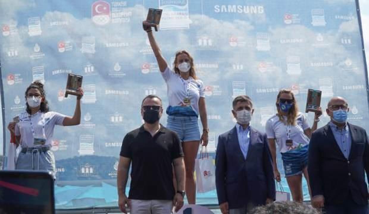 İstanbul Boğazı'nda parkur rekoru kırıldı