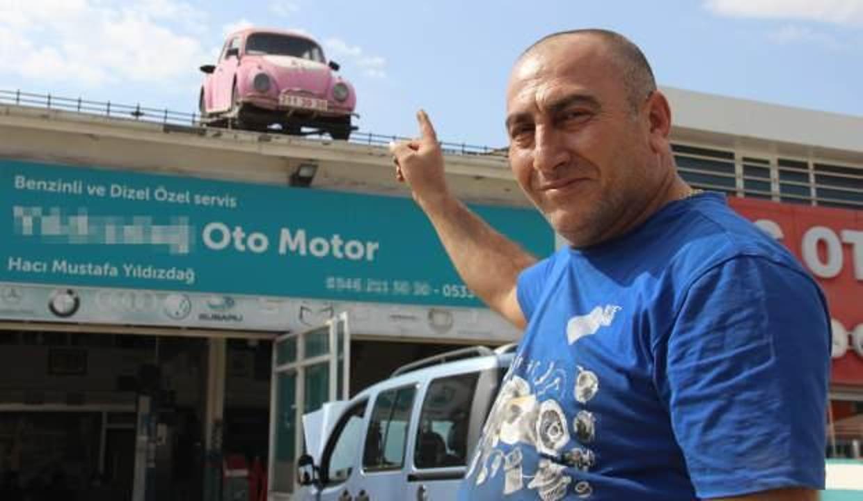 Bu dükkanın çatısında 15 yıldır vosvos var! Gören bir daha bakıyor