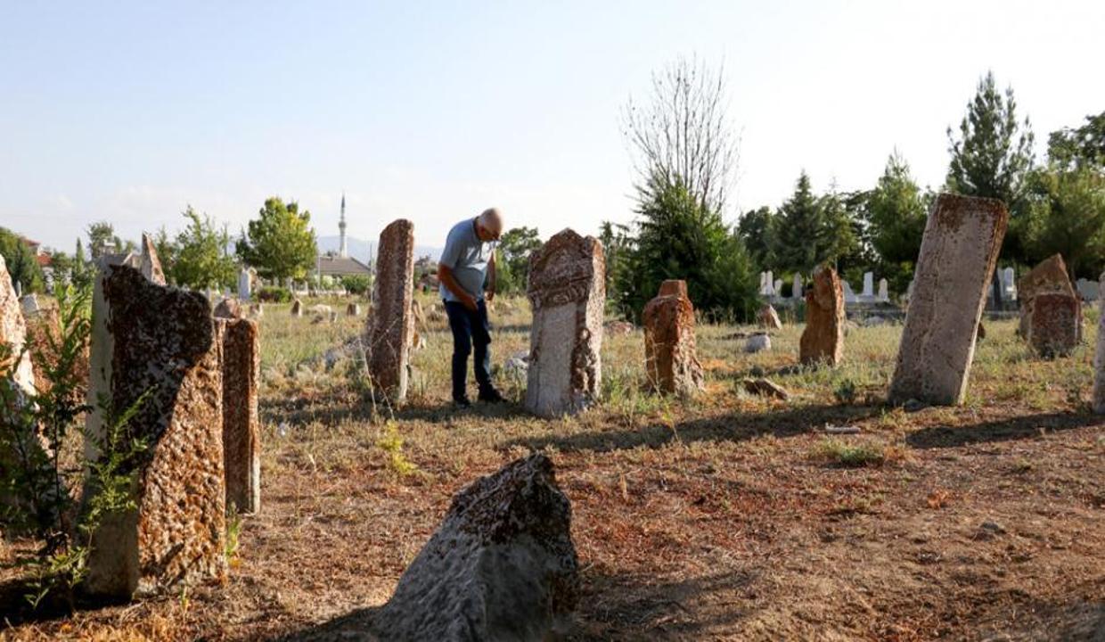 roma_doneminden_beri_mezarlik_olarak_kullanilan_acik_hava_muzesi_1630055629_0162 Roma döneminden beri mezarlık olarak kullanılan 'açık hava müzesi'
