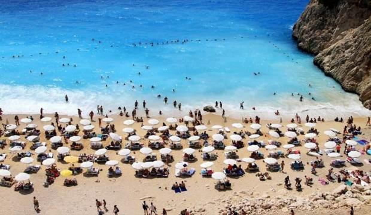 Turist sayısında sert yükseliş