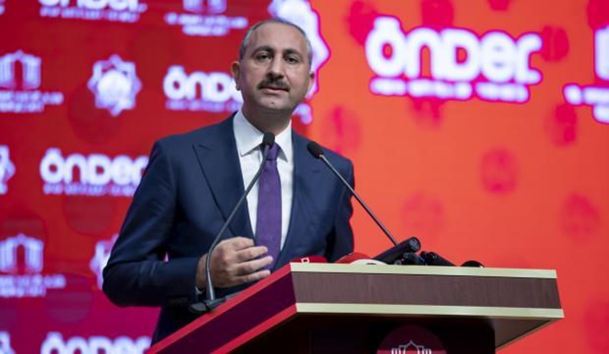 Adalet Bakanı Gül: Yeni anayasayı milletimizle yapacağız