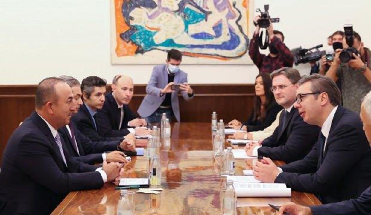 Bakan Çavuşoğlu, Sırbistan Dışişleri Bakanı Selakoviç ile görüştü