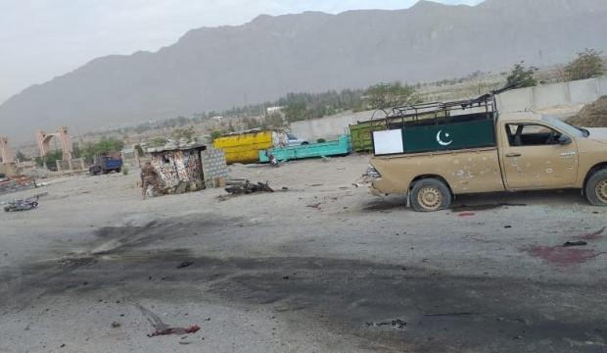 Pakistan'da güvenlik noktasına saldırı: 4 ölü, 20 yaralı