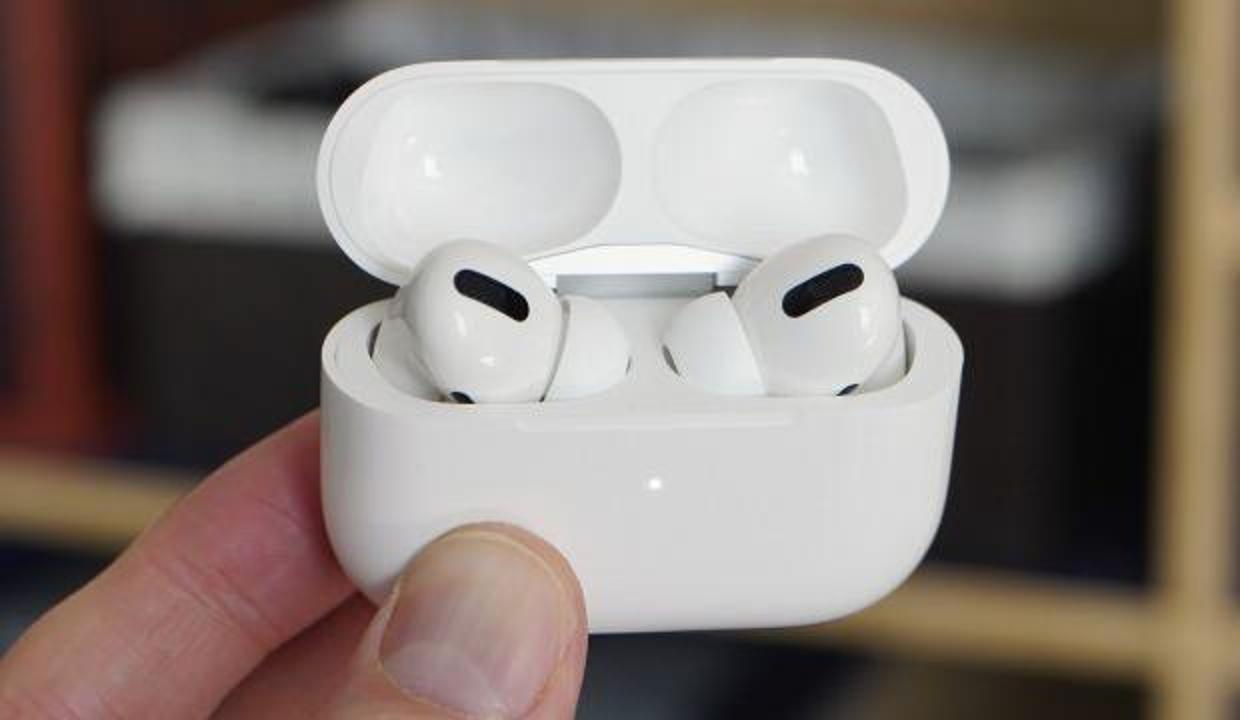 Apple kablosuz kulaklık pazarında kan kaybediyor