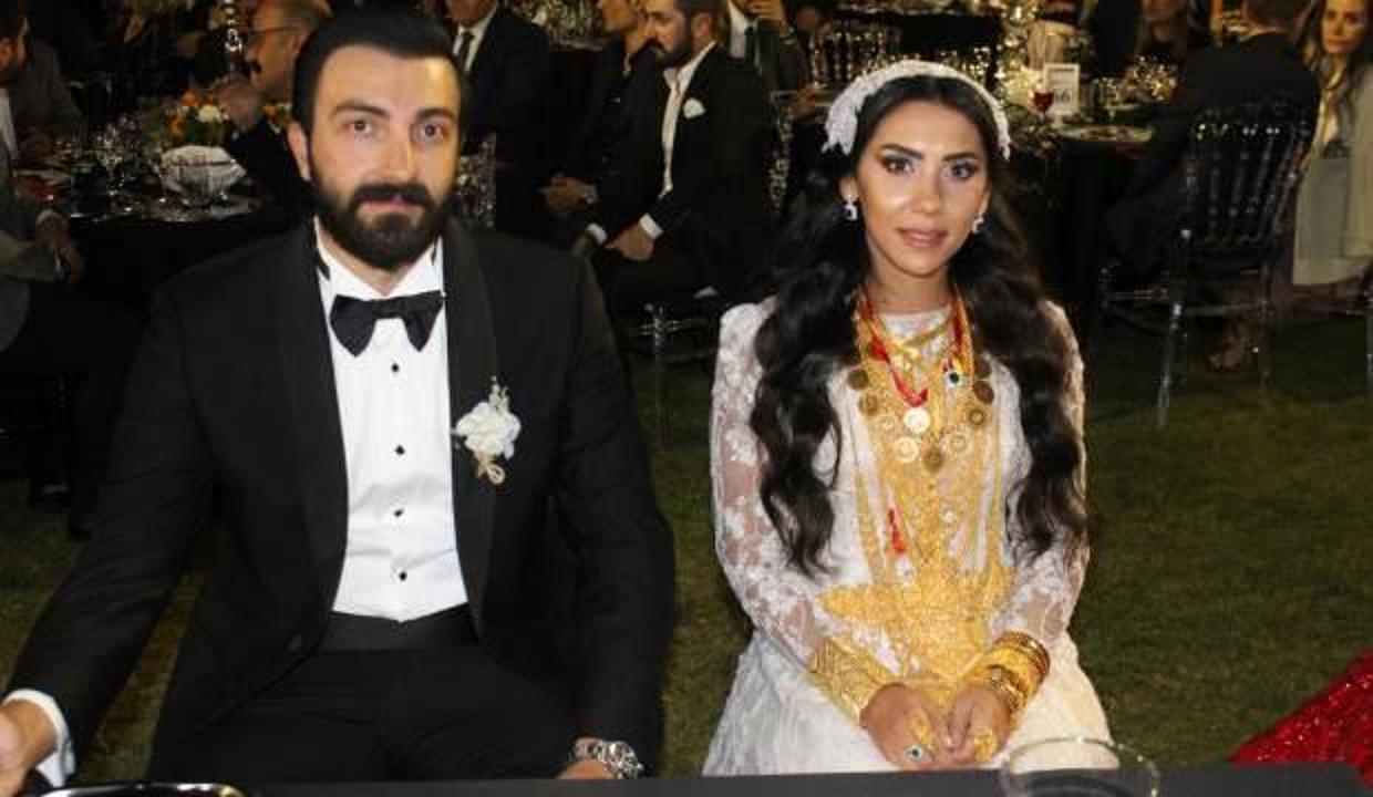 1500 Davetli Dugunde Gelin Ve Damada 2 Milyon Lira Para Ve 4 Kilo Altin Takti Yasam Haberleri
