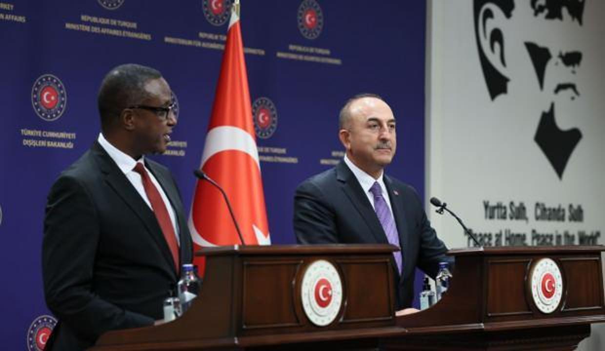 İmzalar atıldı! Çavuşoğlu: Ruanda firmalarımız için önemli fırsatlar sunuyor