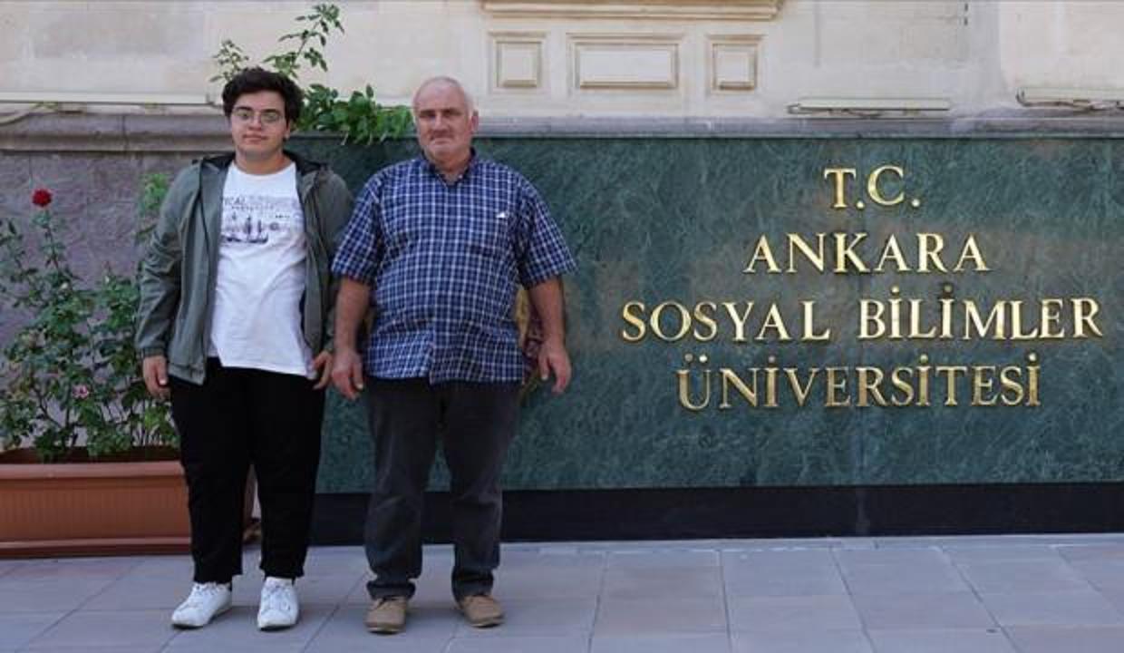 Sakarya'da 59 yaşındaki emekli imam üniversiteli oldu