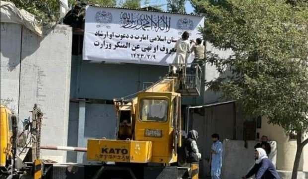 Taliban 'Kadın İşleri Bakanlığı'nın adını değiştirdi