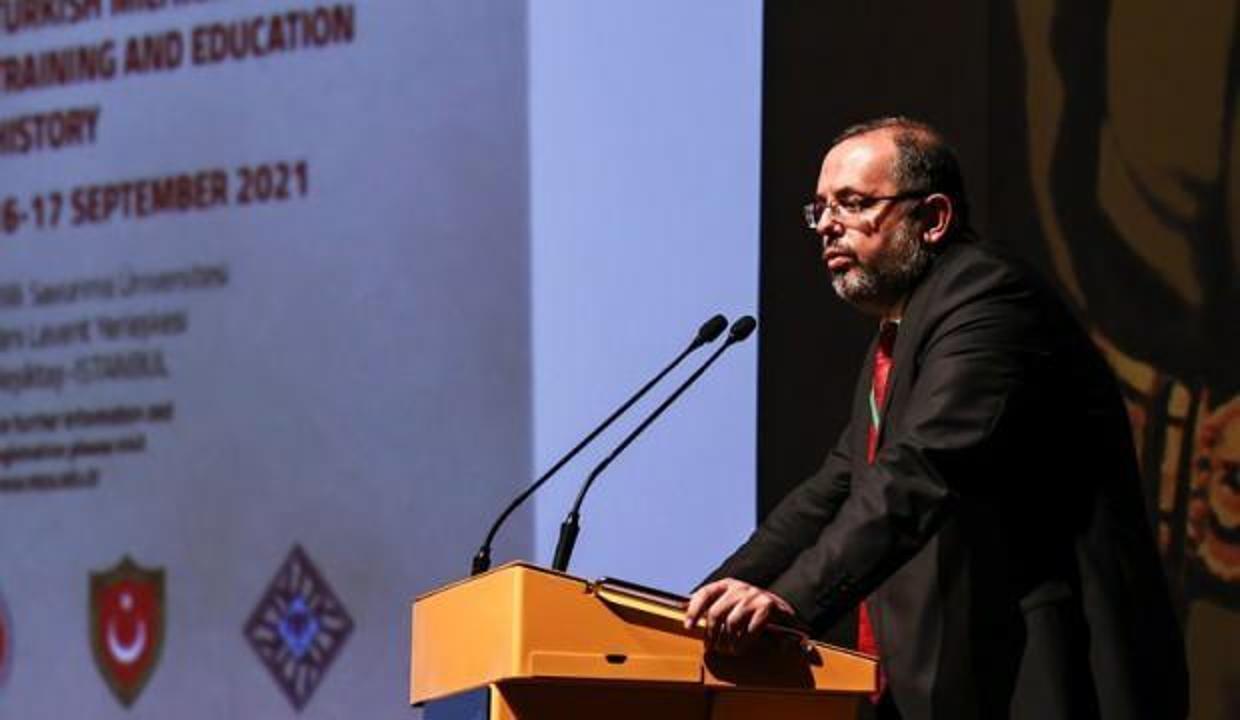 prof dr erhan afyoncu dan aci itiraf yapi tamamen feto nun eline gecmisti guncel haberleri