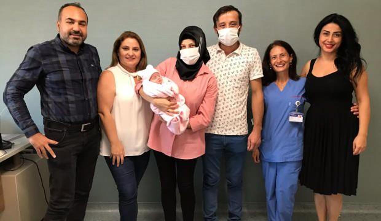 Bağırsakları dışarıda doğan İnci bebek, 2 saatlikken ameliyatla sağlığına kavuştu