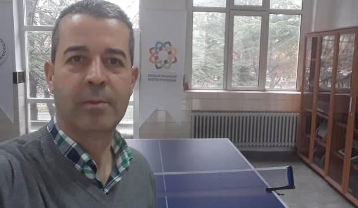 Aşı yaptırmayan Hasan Ali öğretmen, koronadan hayatını kaybetti