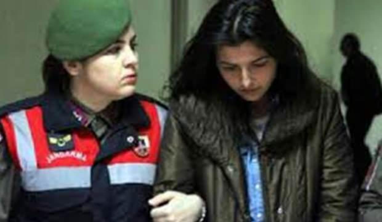 Dedikodusunu yaptığı iddiasıyla babaannesini öldürmüştü, cezası onandı!