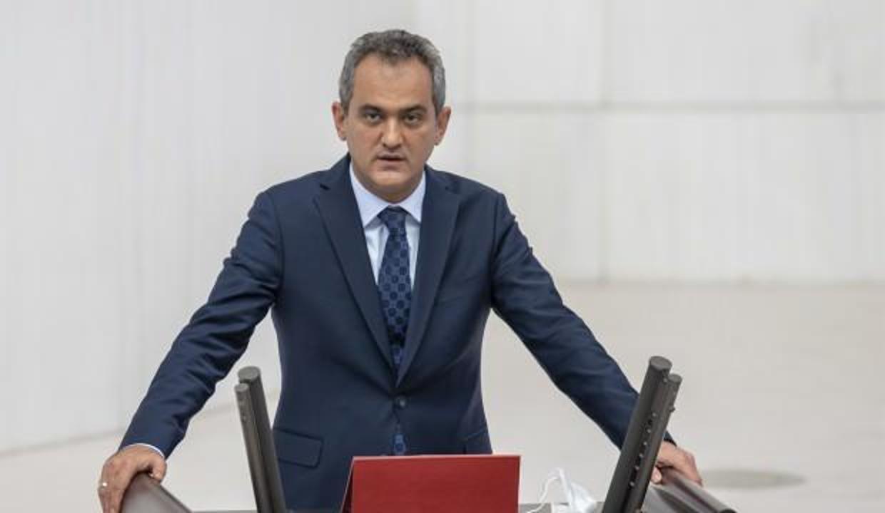 Milli Eğitim Bakanı Mahmut Özer, TBMM’de yemin etti