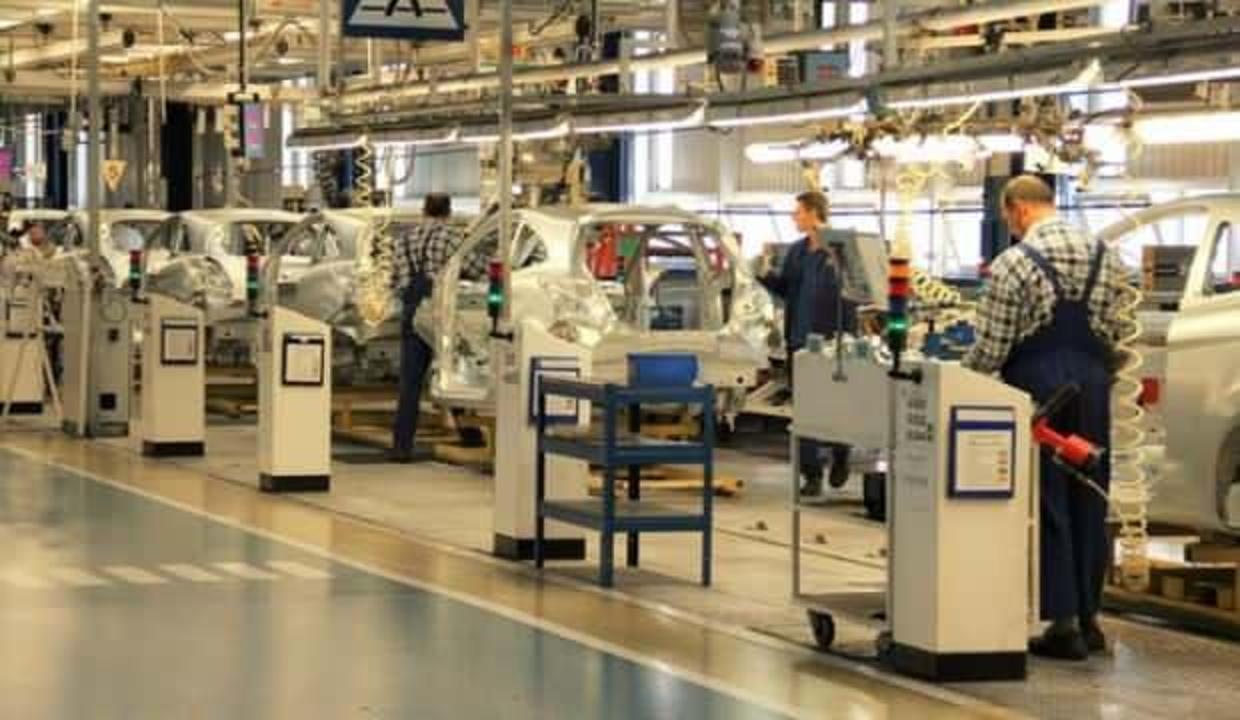 Otomotiv devi duyurdu: 11 bin kişiye istihdam