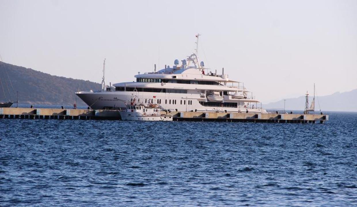 Yüzen saray Bodrum'da! Günlük kirası dudak uçuklattı