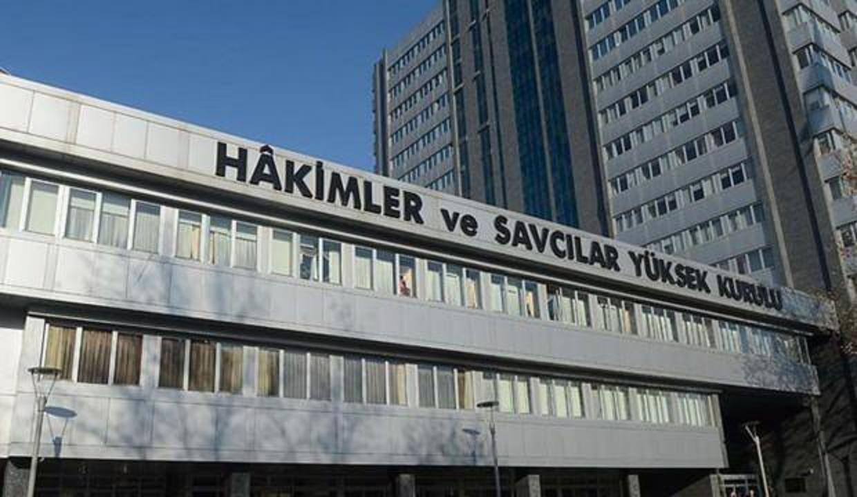 HSK'dan 13 hakim ve savcıya FETÖ irtibatı nedeniyle meslekten ihraç