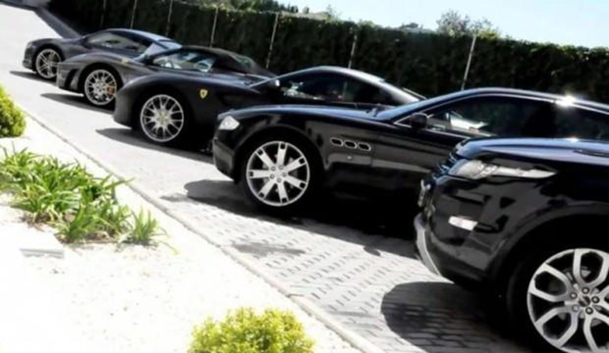 Pandemide lüks oto kiralamaya talep arttı