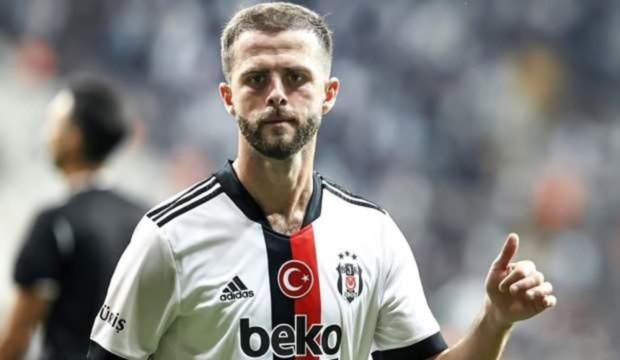İtalyan basını: Pjanic geri mi dönüyor?