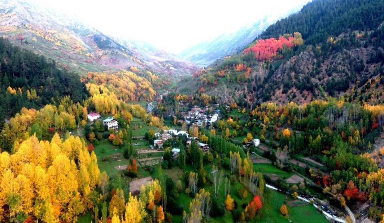Artvin’de sonbahar güzelliği drone ile görüntülendi