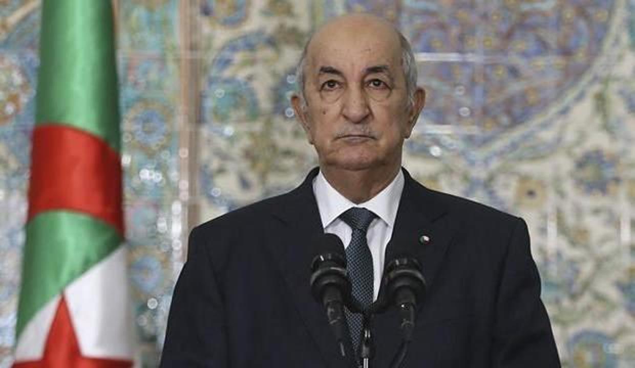 Cezayir Cumhurbaşkanı: Fransa sömürge zamanında 4 bin kişiyi camide infaz etti