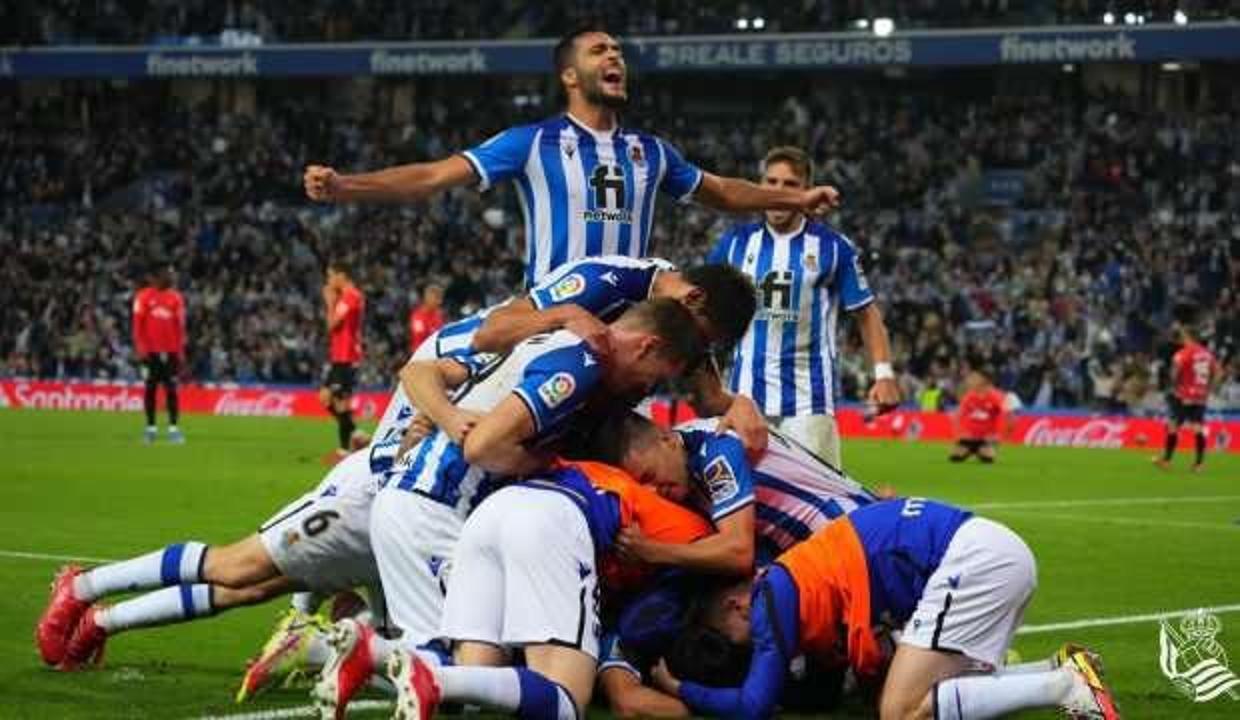 Real Sociedad, Mallorca engelini geçti