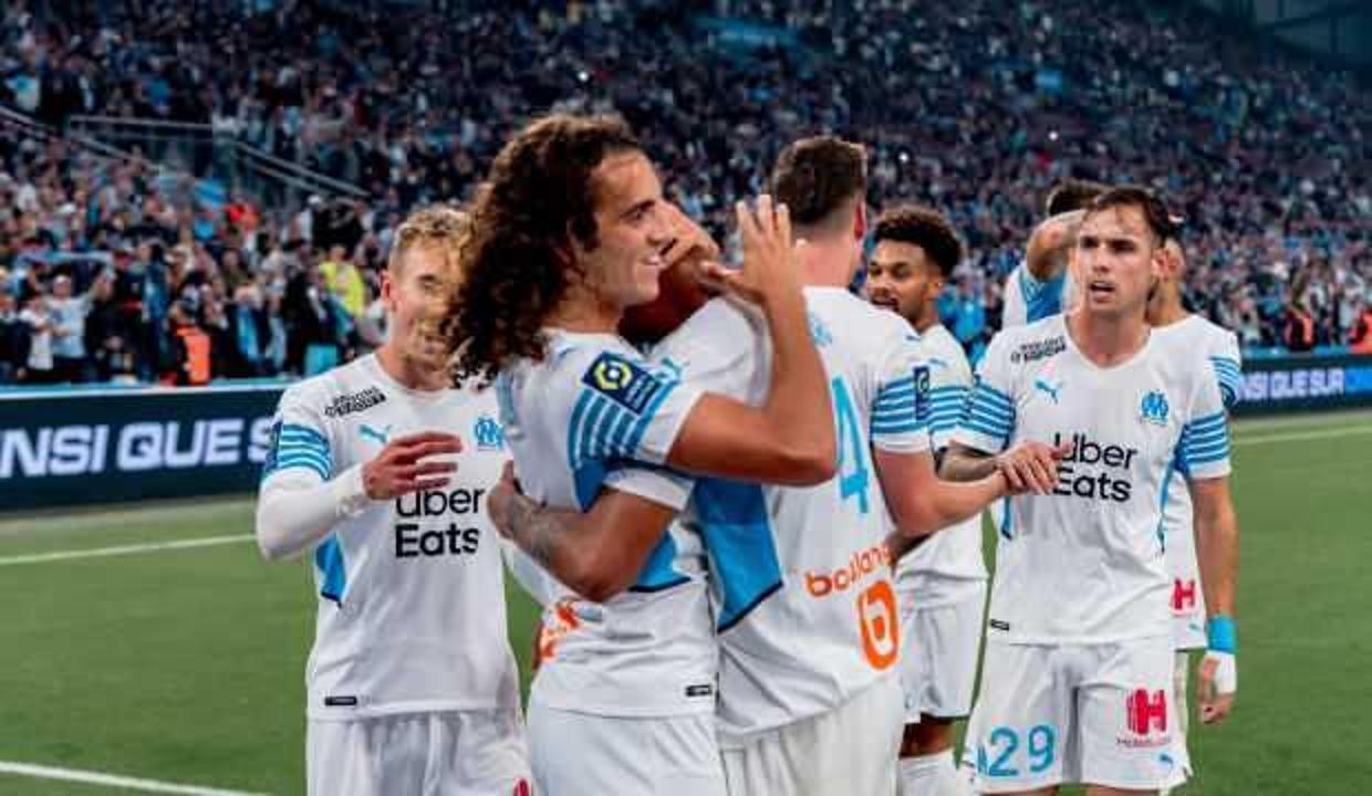 Marsilya, Lorient'i farklı yendi!