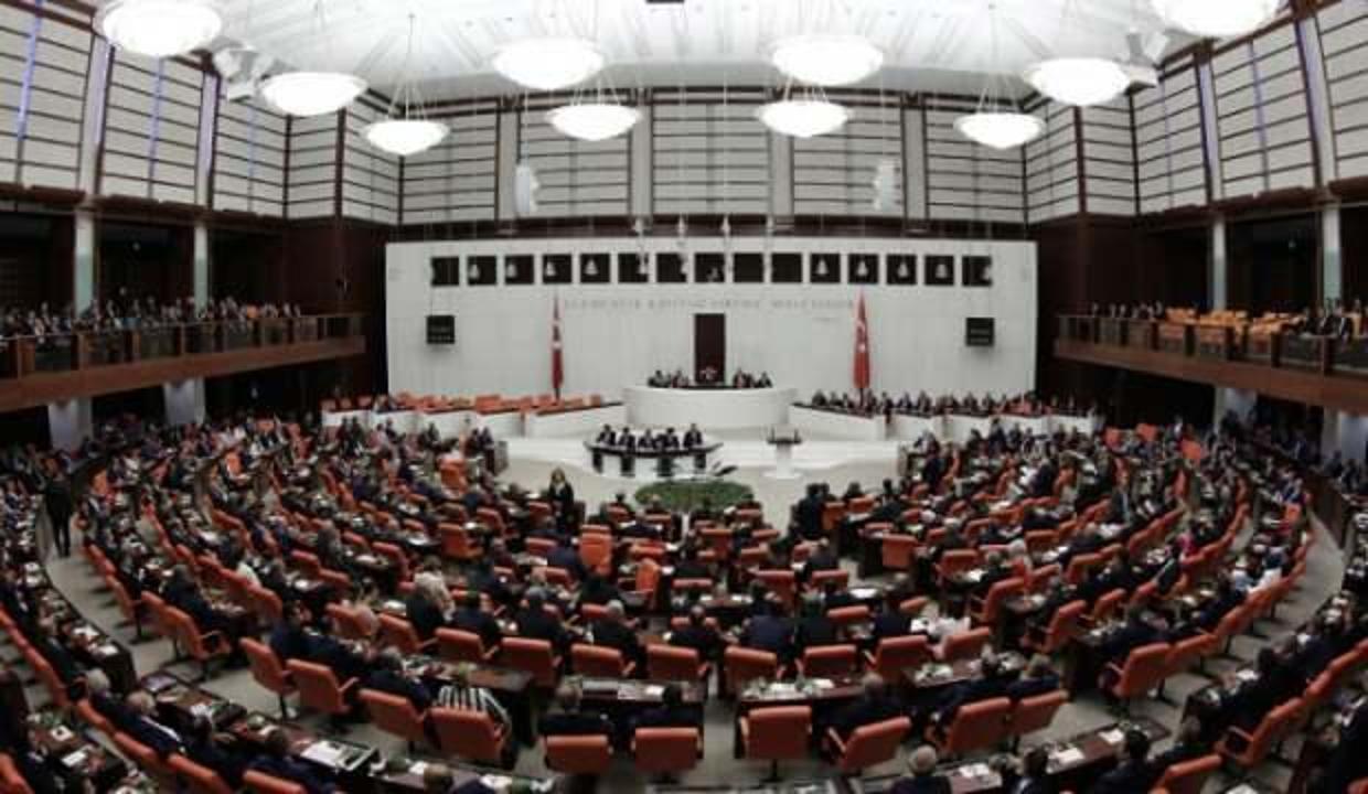 Meclis'ten 71 yılda 76 yurt dışına asker gönderme tezkeresine izin çıktı