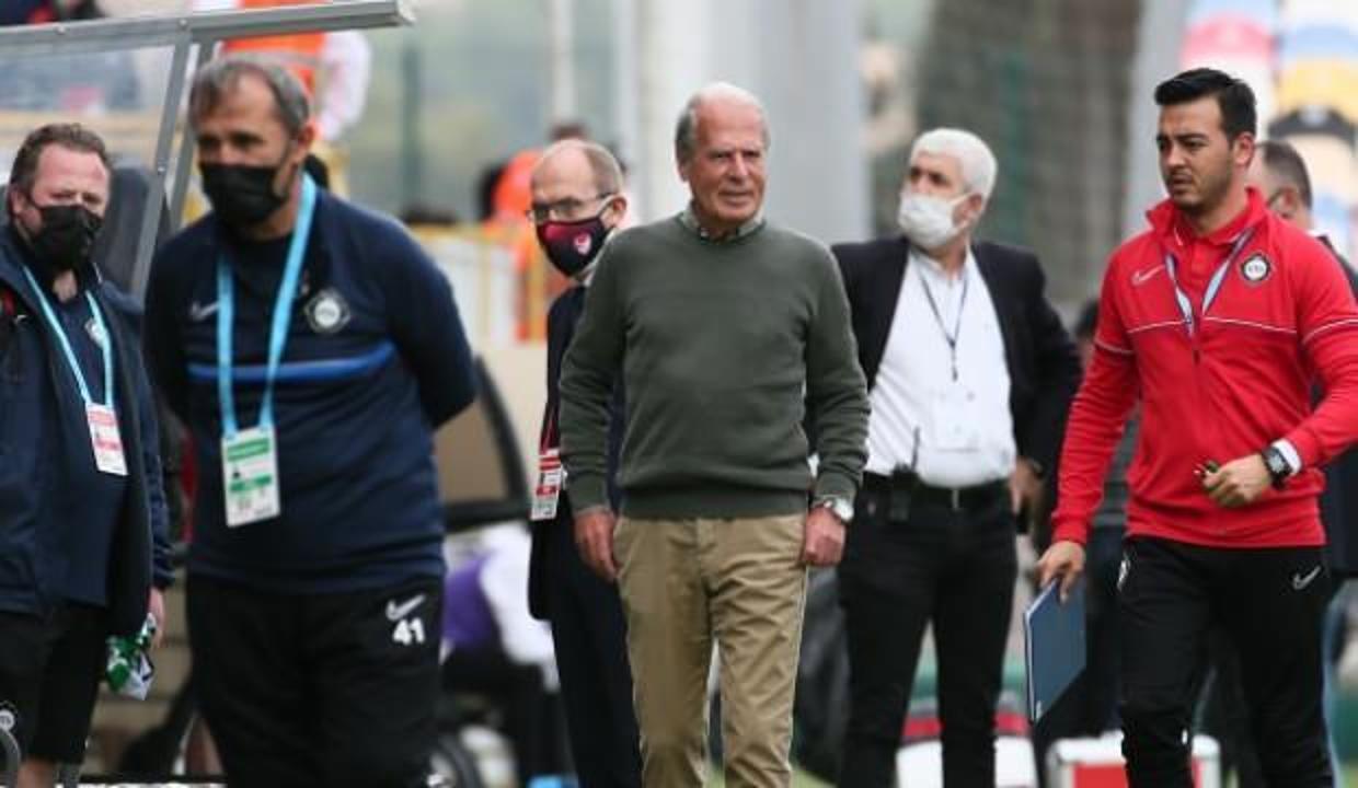Mustafa Denizli'den taraftara teşekkür