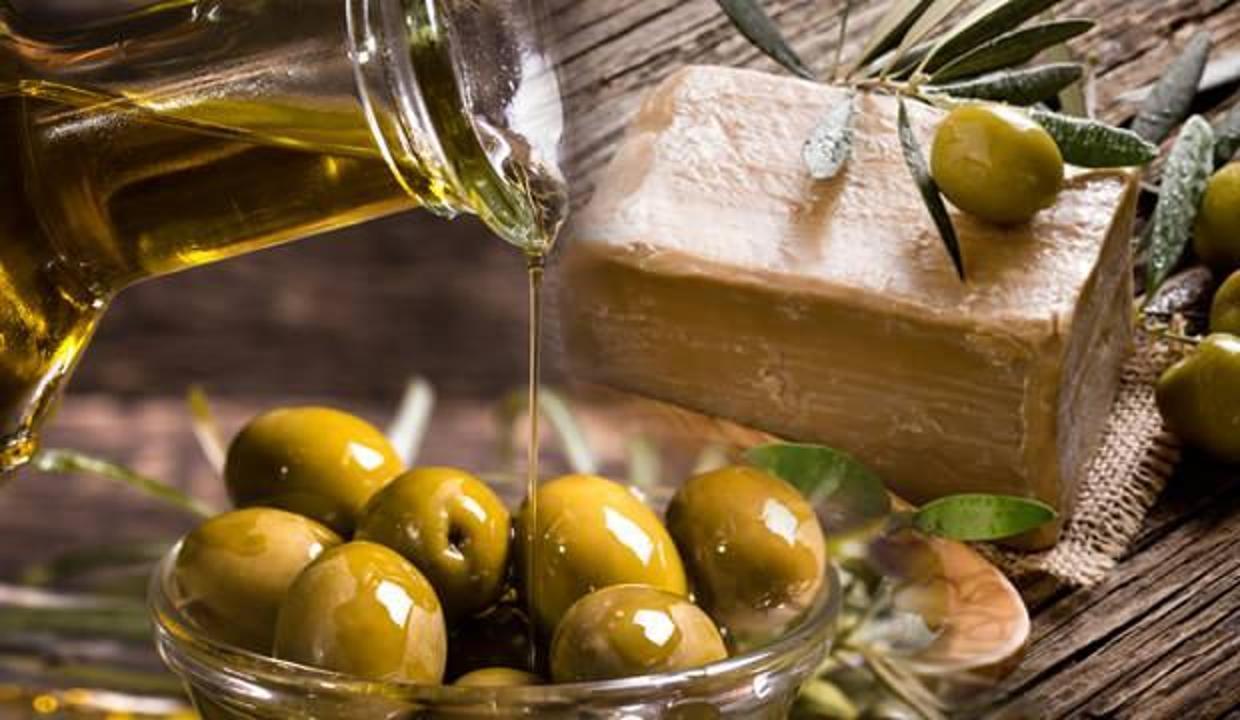 Zeytinyağlı sabun faydaları nelerdir? Zeytinyağlı sabun yüze nasıl uygulanır?
