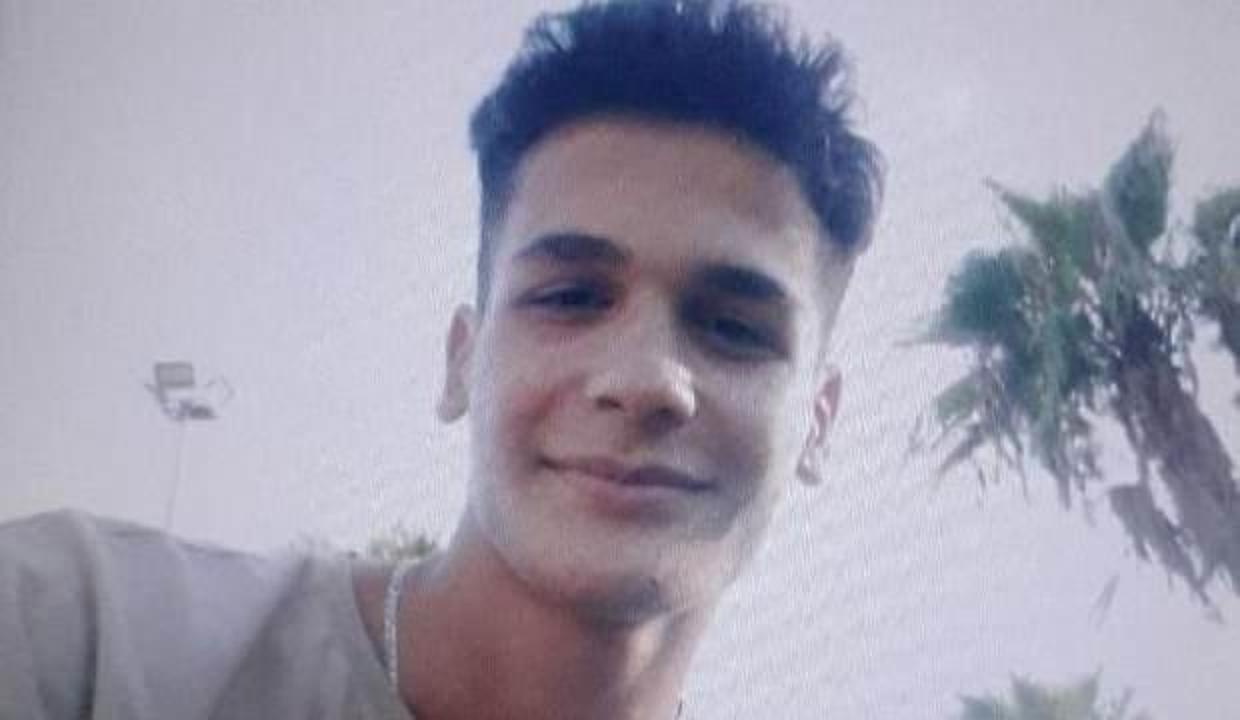 'Bakışını sevmedik' diye bıçakladıkları Emir Celal yaşam savaşı veriyor