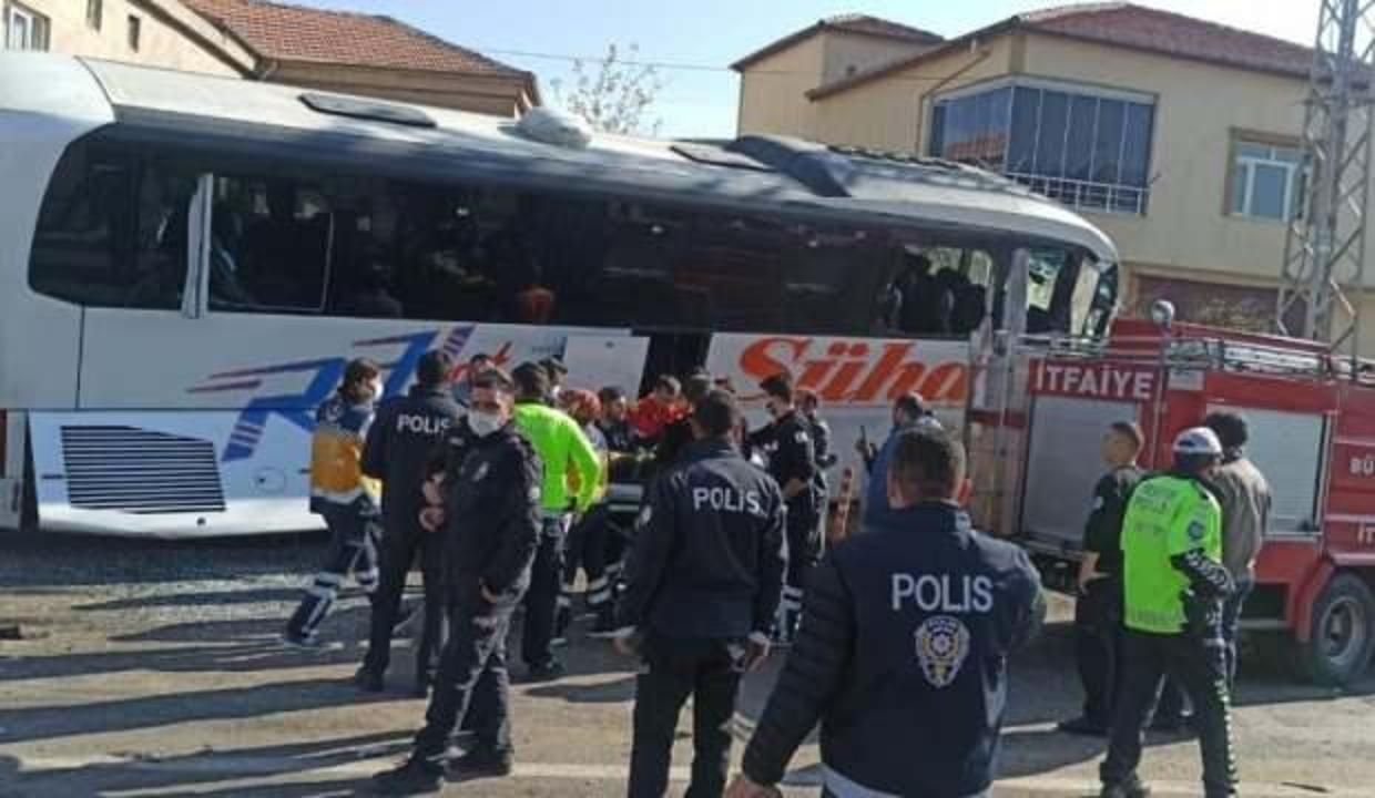 kayseri de yolcu otobusu evin duvarina girdi guncel haberleri