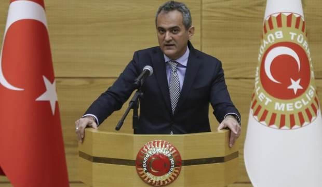 Bakan Özer açıkladı: Türkiye eğitim tarihinde ilk!