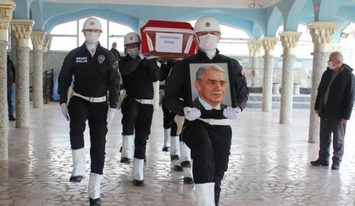 Eski Bakan Fehmi Güneş son yolculuğuna uğurlandı