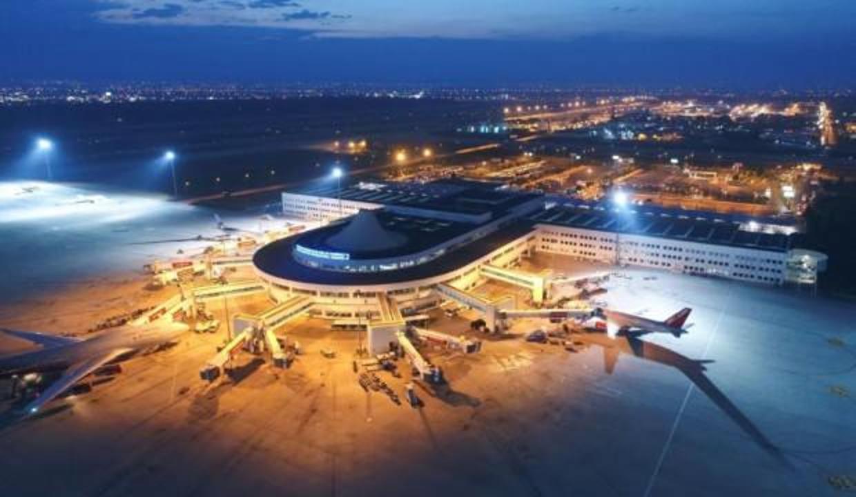  Bakan Karaismailoğlu'ndan Antalya Havalimanı ihalesine ilişkin açıklama