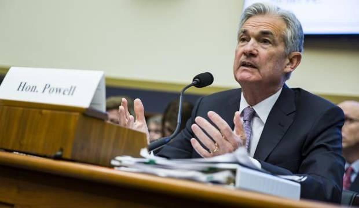 Fed Başkanı Powell'dan "Omicron" varyantı uyarısı