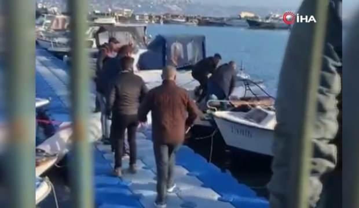 Paramotor denizdeki tekneye çakıldı! 1 kişi hayatını kaybetti