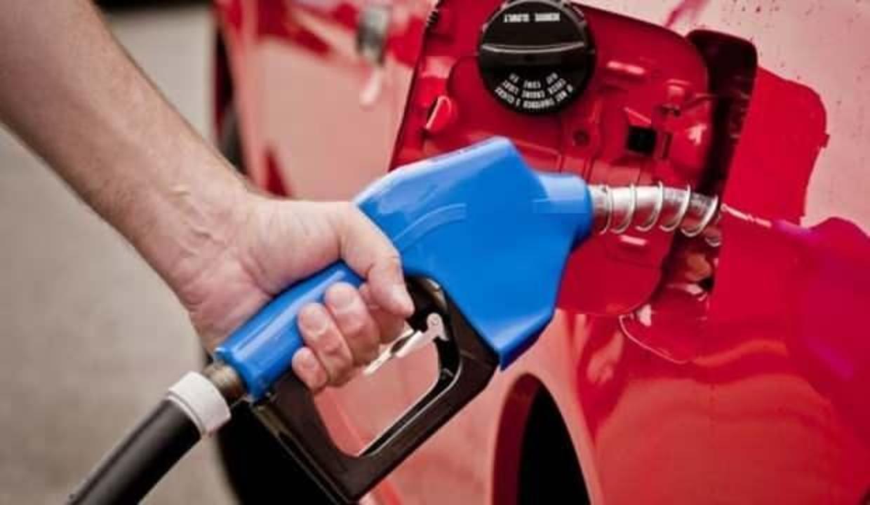 Benzine, Mazota ve LPG'ye  (Dizel) zam gelecek mi? 6 Aralık güncel akaryakıt pompa fiyatı