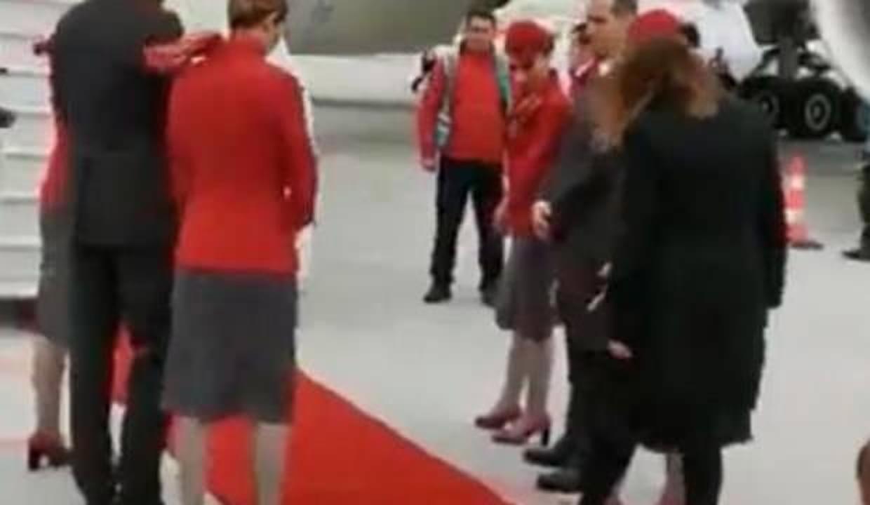 ruyada kirmizi hali gormek diyanet mutfak dolabi modelleri