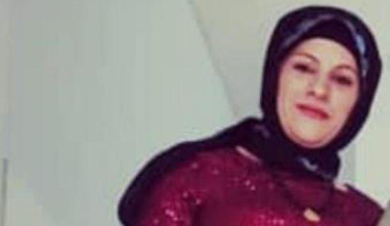 esenyurtta_cinayet_3_cocuk_annesi_kadini_15_yerinden_bicakladi_1640372860_5222.jpg