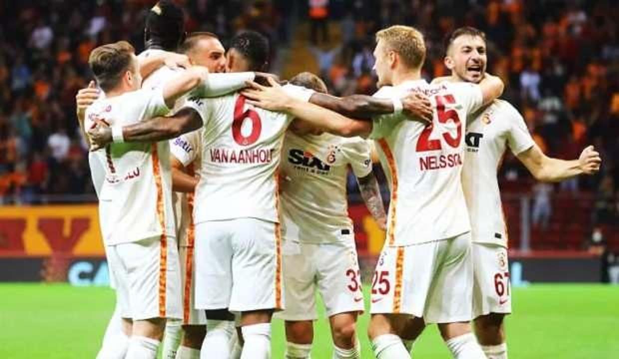 Galatasaray'ın kadrosu açıklandı! 8 eksik