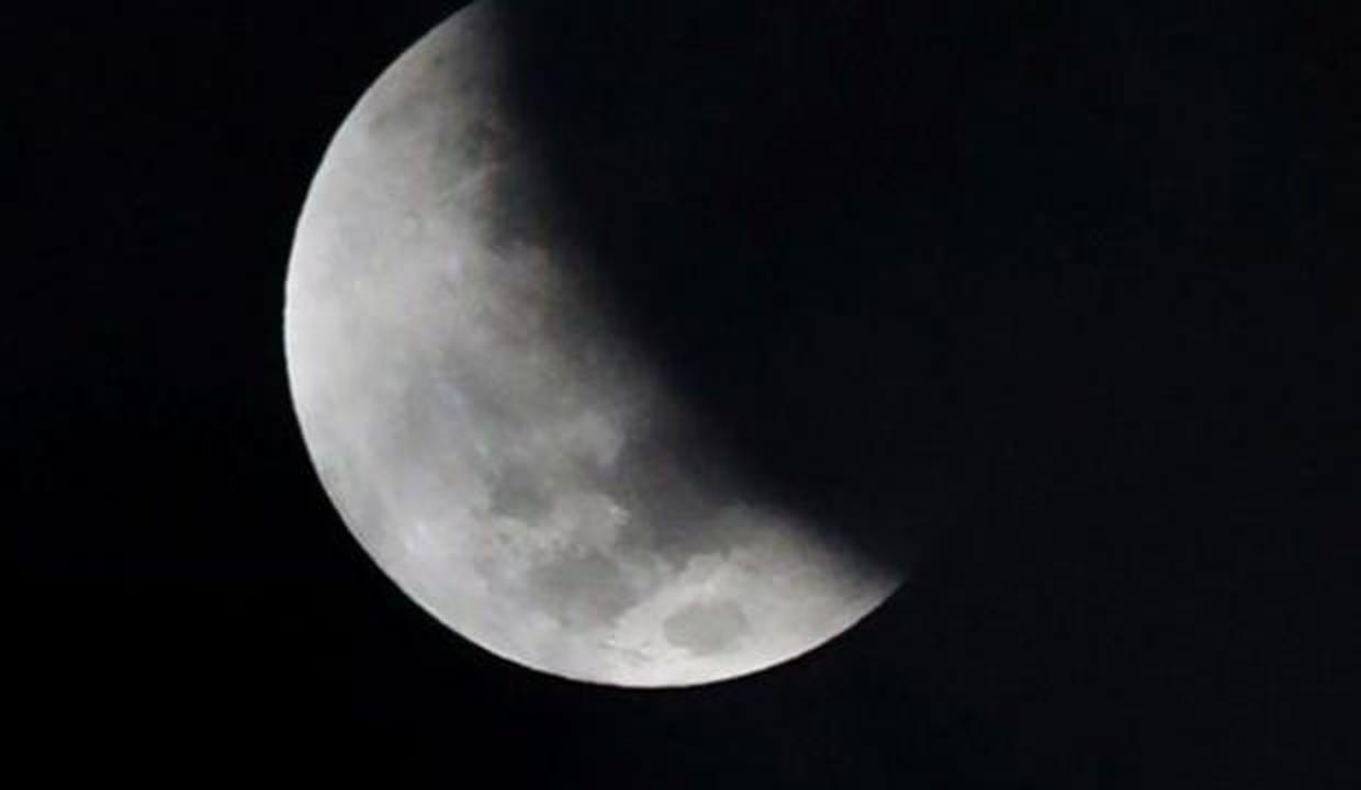 Çin, düşük yer çekimine sahip yapay Ay inşa etti